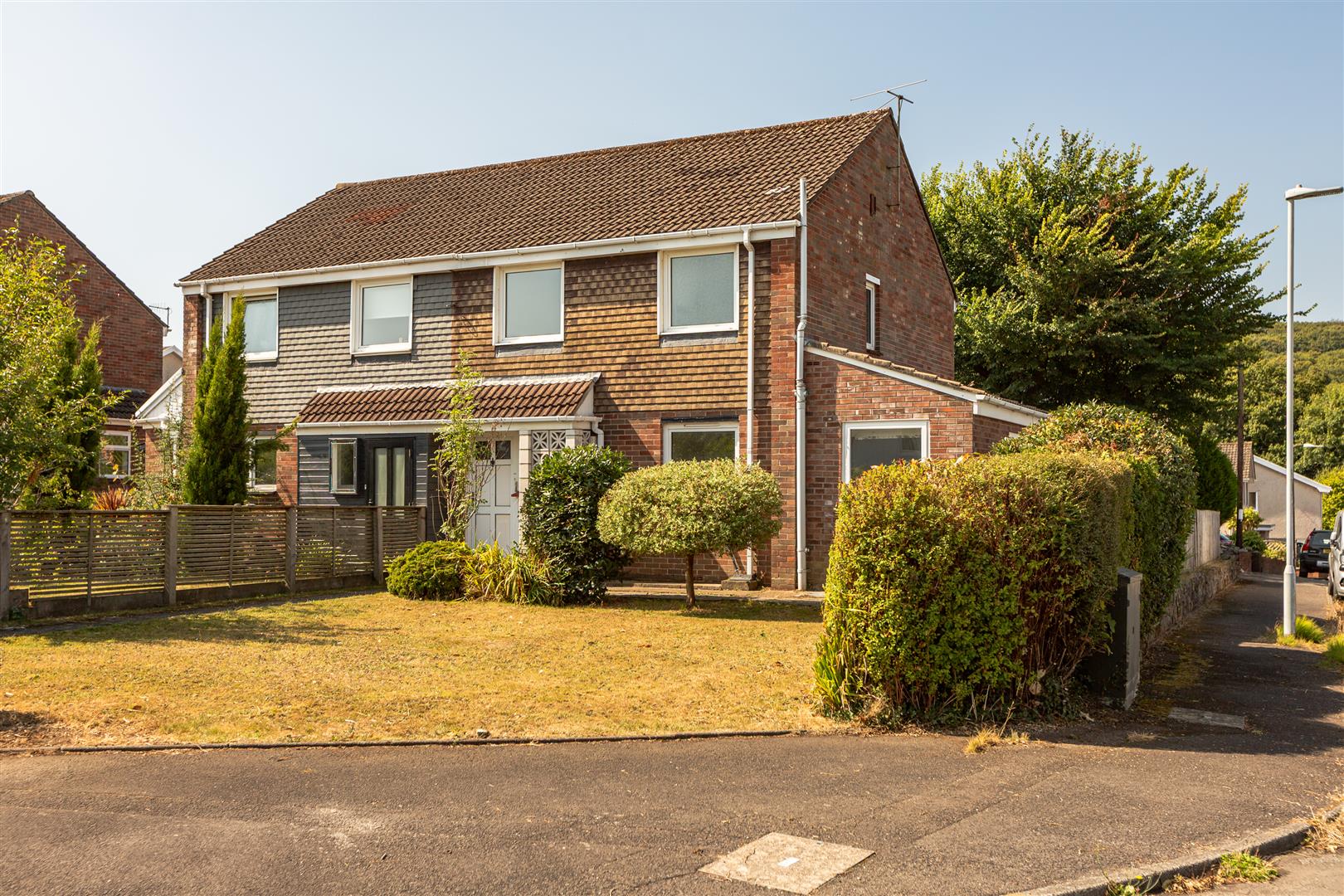 Gwerneinon Road, Sketty, Swansea, SA2 8EN